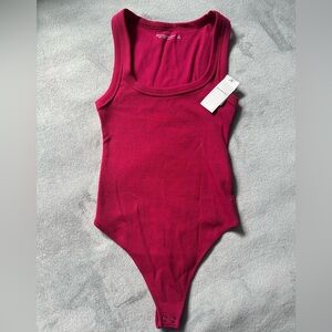 NWT Abercrombie Scoop Neck Ribbed Bodysuit